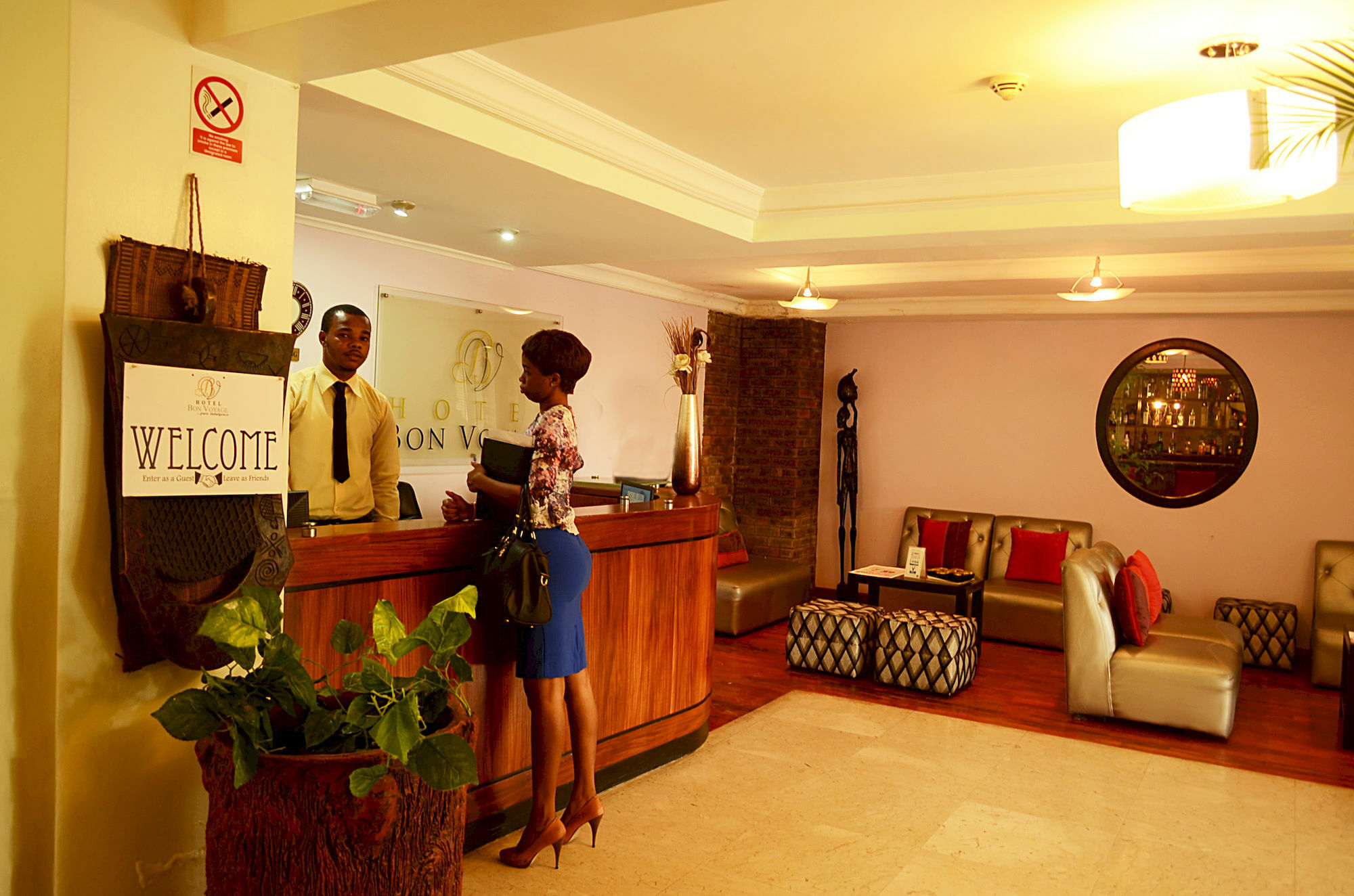 Hotel Bon Voyage Lagos Esterno foto